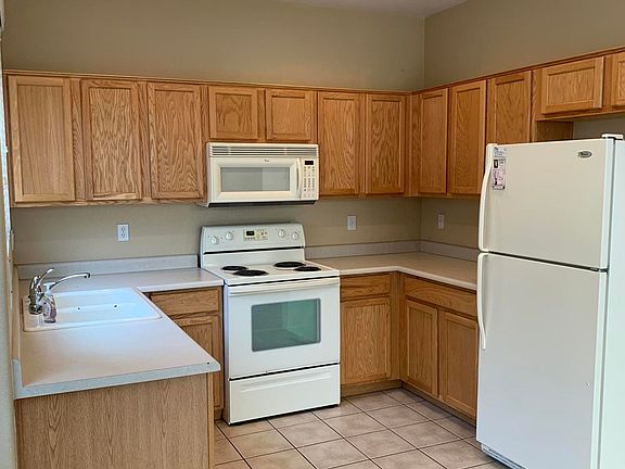 5th image of 1886 E Don Carlos Ave Unit 114