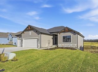 912 NW 94th Ter, Kansas City, MO 64155