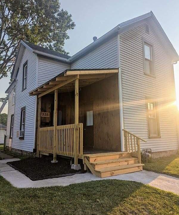 1st image of 235 1st St