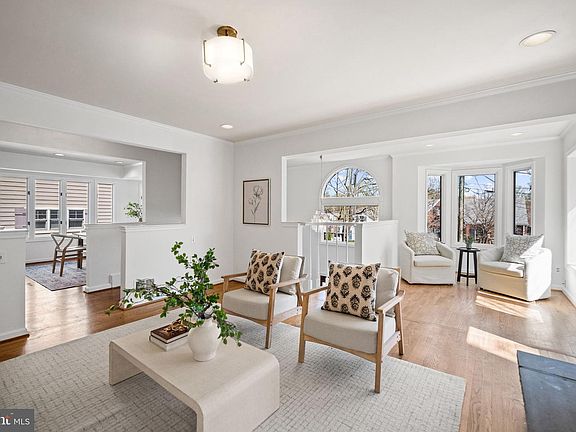 2nd image of 4822 Earlston Dr