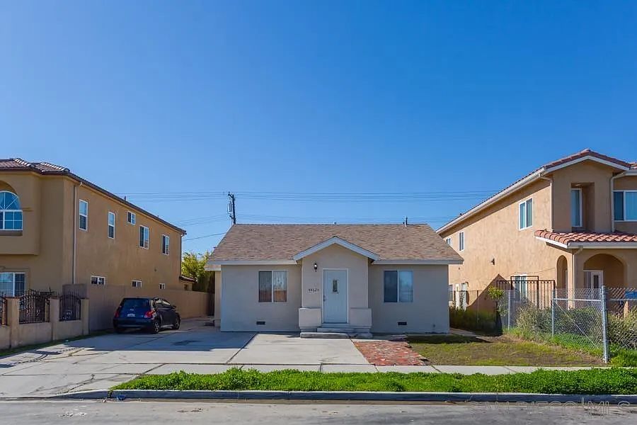1st image of 4458-62 40th St