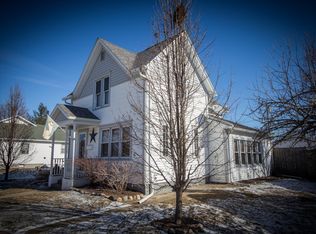 17 N Randolph St, Princeton, IL 61356