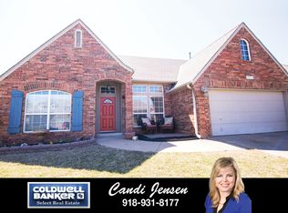 19514 E 50th Pl S, Broken Arrow, OK 74014