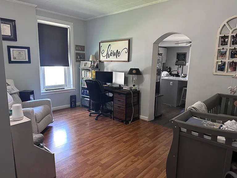 214 Rochelle Ave #1 — Photo 6