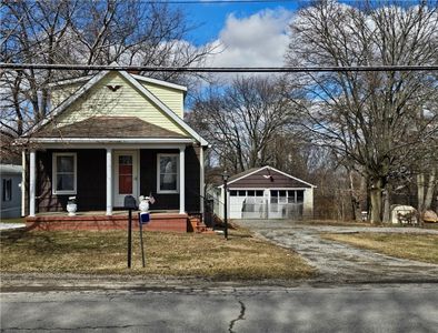 1340 Cherry Hill Rd, Ellwood City, PA, 16117