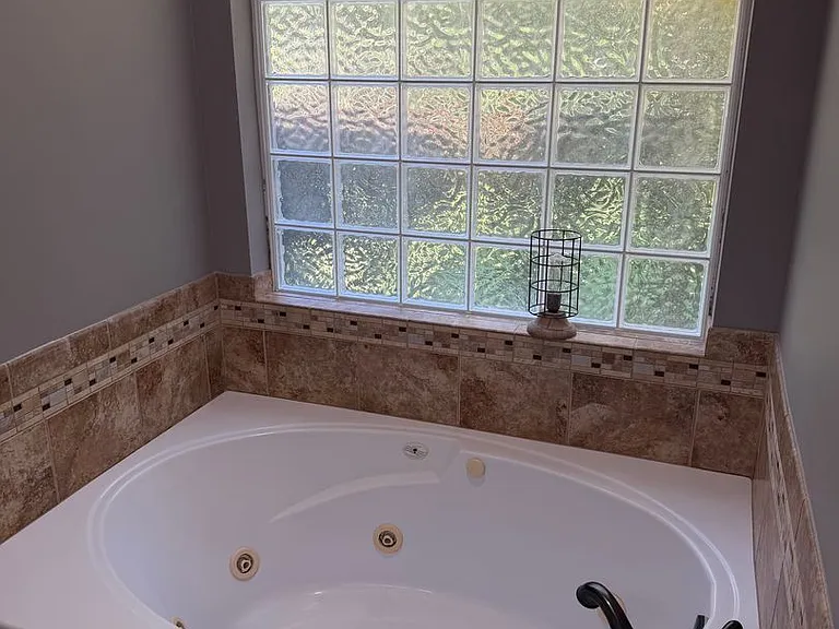 212 Autumn Ridge Ct — Photo 17