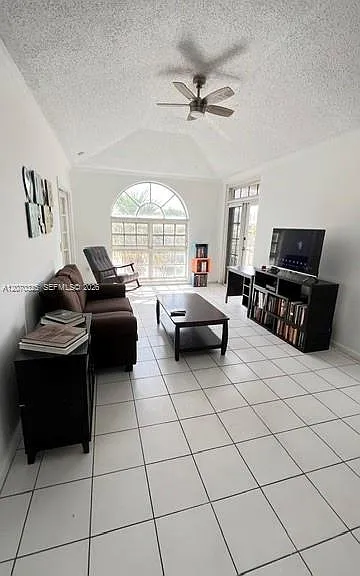 1280 S Alhambra Cir #2411 — Photo 2
