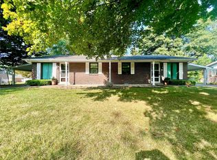 13 Kingman Ct #11, Belleville, IL 62220