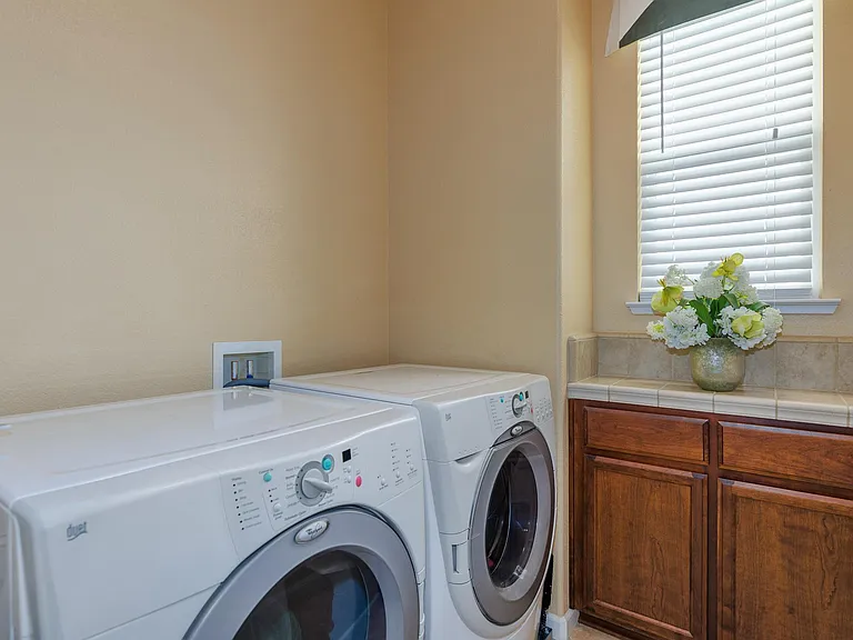 2256 Black Stone Dr — Photo 23