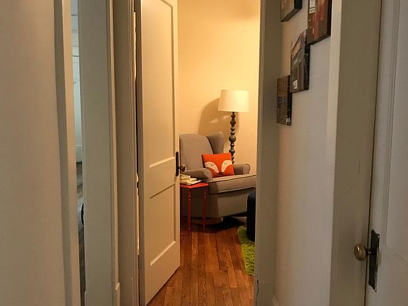 3rd image of 1348 W 64th St
