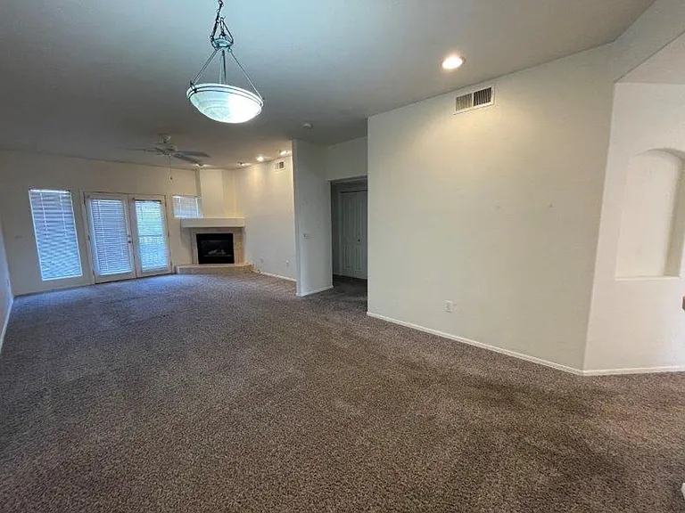 7021 E Earll Dr #210 — Photo 7