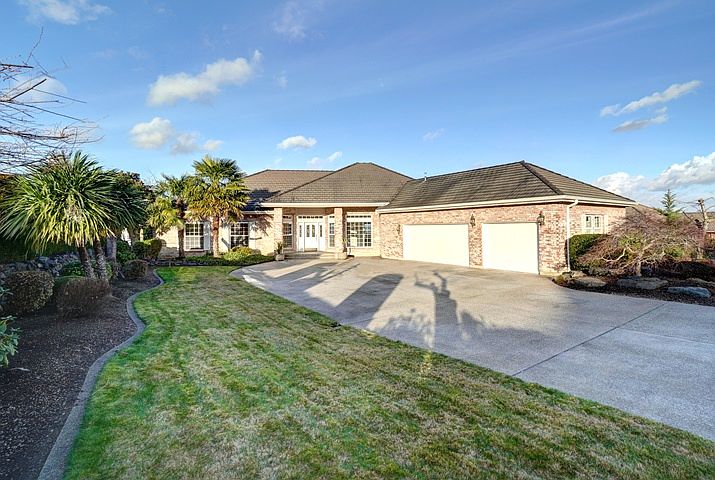 1st image of 4709 51st Street Ct E