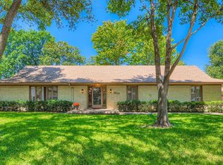 1517 Daywood Ln, Irving, TX 75061