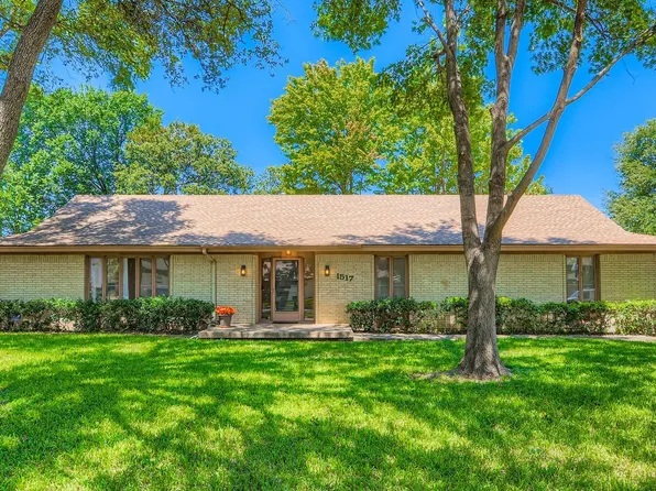 1517 Daywood Ln, Irving, TX 75061