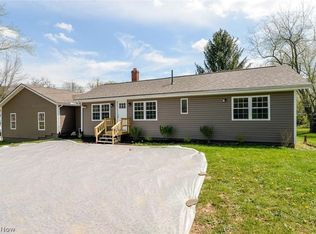 6011 S Main St, Clinton, OH 44216