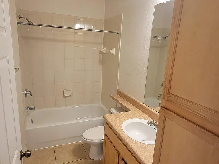 10121 Courtney Palms Blvd #201 — Photo 9