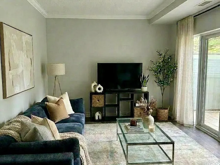 12 Rean Dr #214 — Photo 5