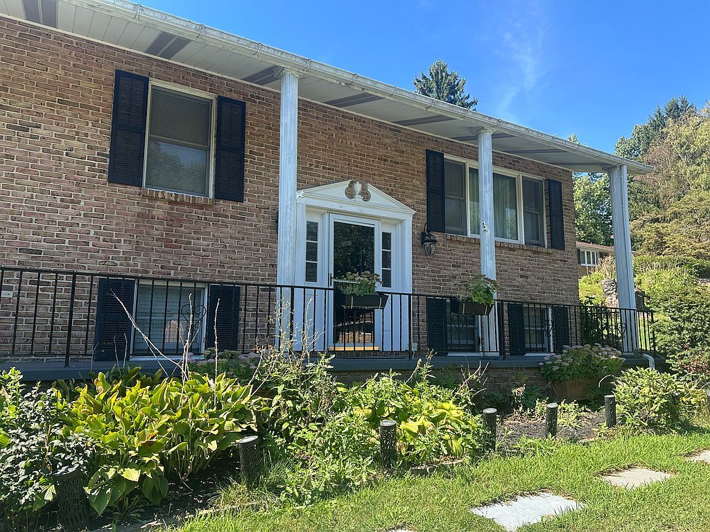 199 Delmont Ave - Property Image