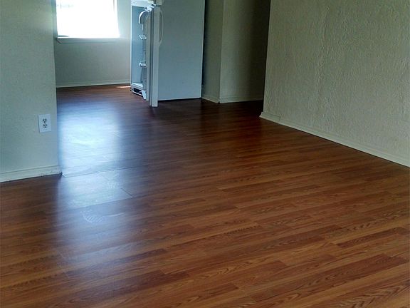 2nd image of 2222 NW 26th St
