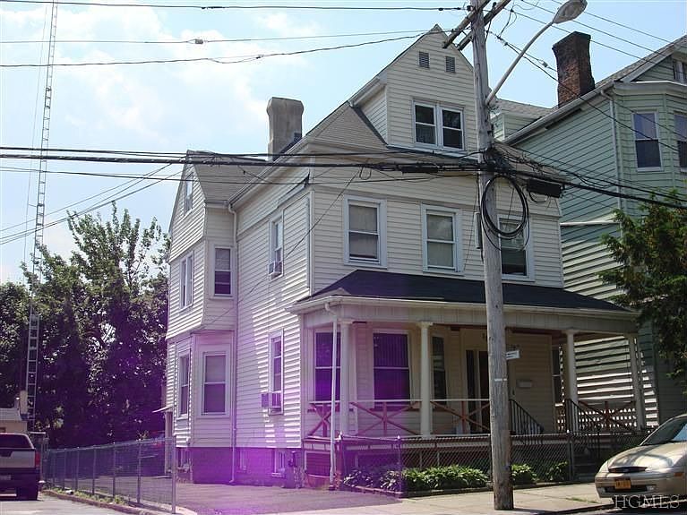 2nd image of 154 Stevens Ave