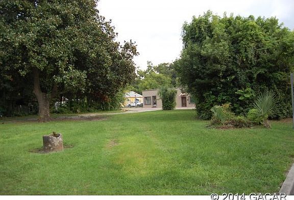 2nd image of 736 NW 5th Ave