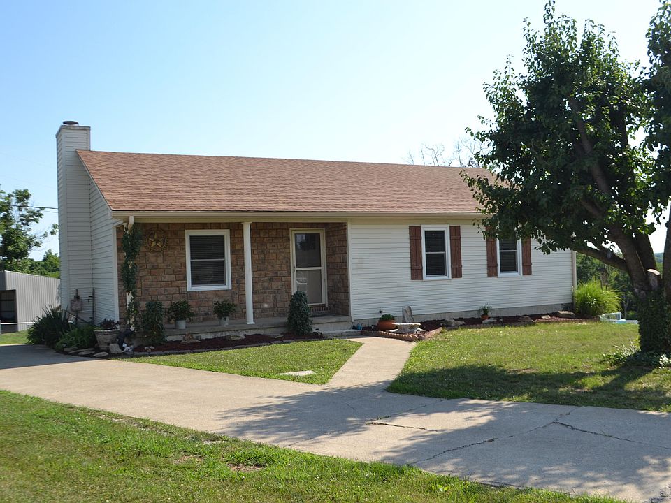 1st image of 120 Roark Ct