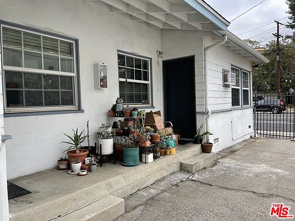 4th image of 2319 Griffith Park Blvd