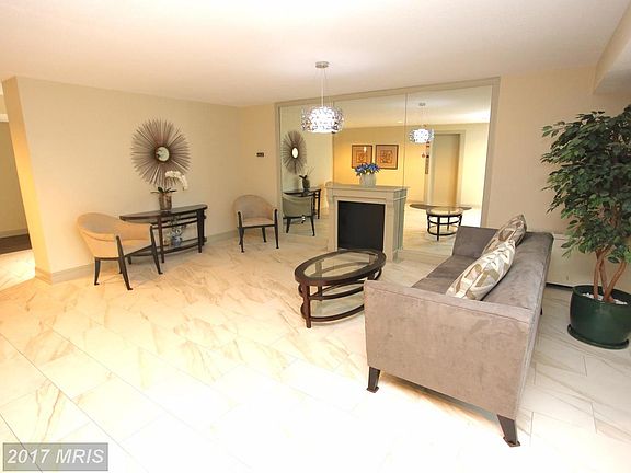 3rd image of 10300 Westlake Dr #S410