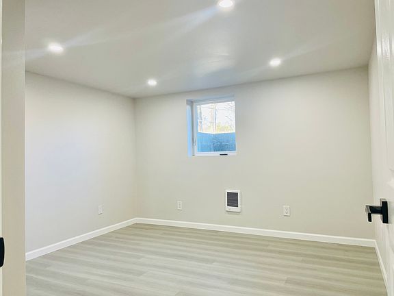 5th image of 7015 Yakima Ave #B