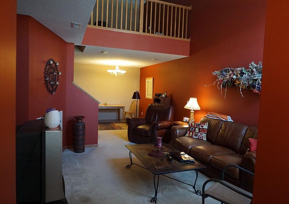 1st image of 347 Arrowhead Dr