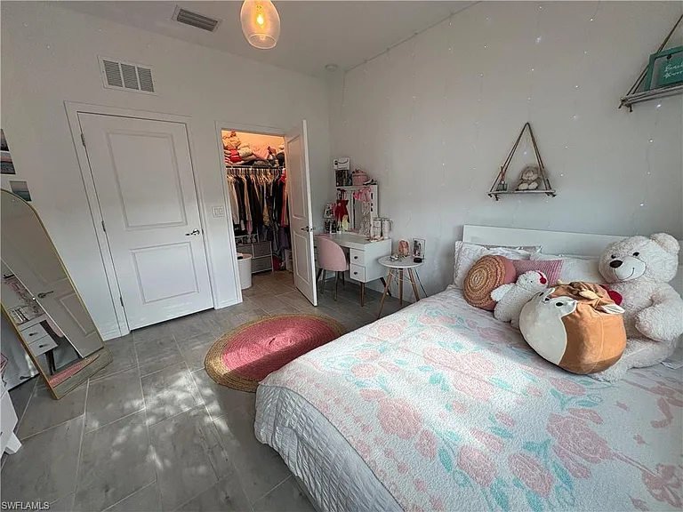 2458 Orchard St — Photo 31
