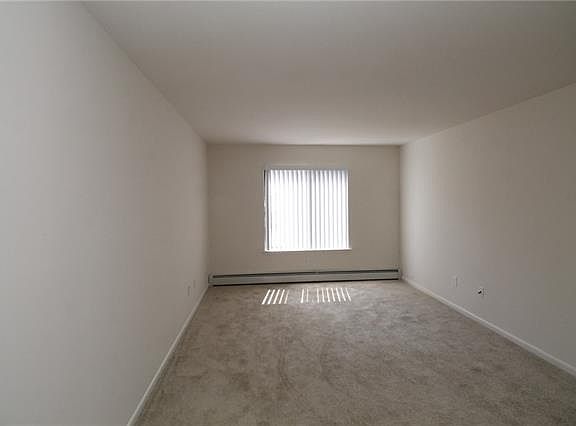 5th image of 26 Hudson View Hl #26
