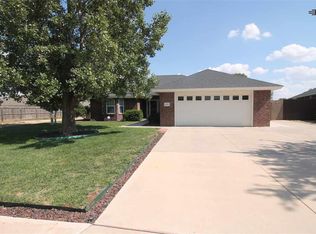 2321 Reese Dr, Clovis, NM 88101