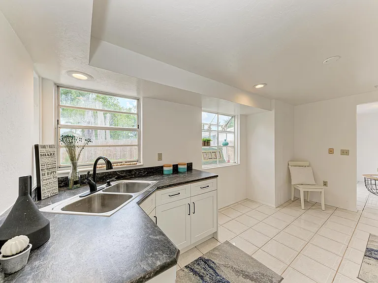 3602 63rd St W — Photo 14