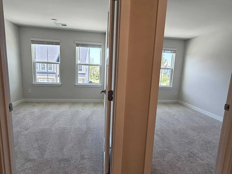 336 Lograto Ln #1 — Photo 6