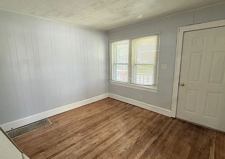 1083 Stroman Ave #A — Photo 4