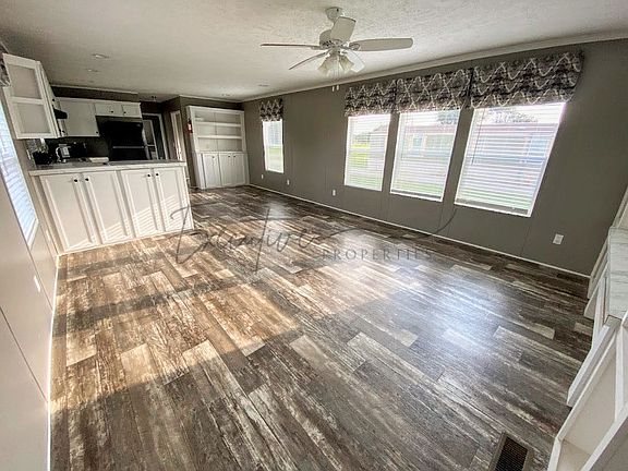 2nd image of 122 Dennis Ln