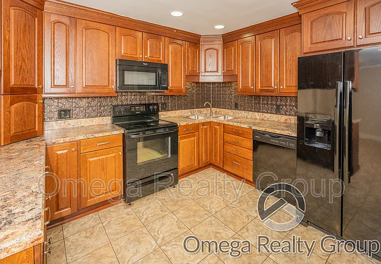 1919 Chandalar Ct — Photo 17
