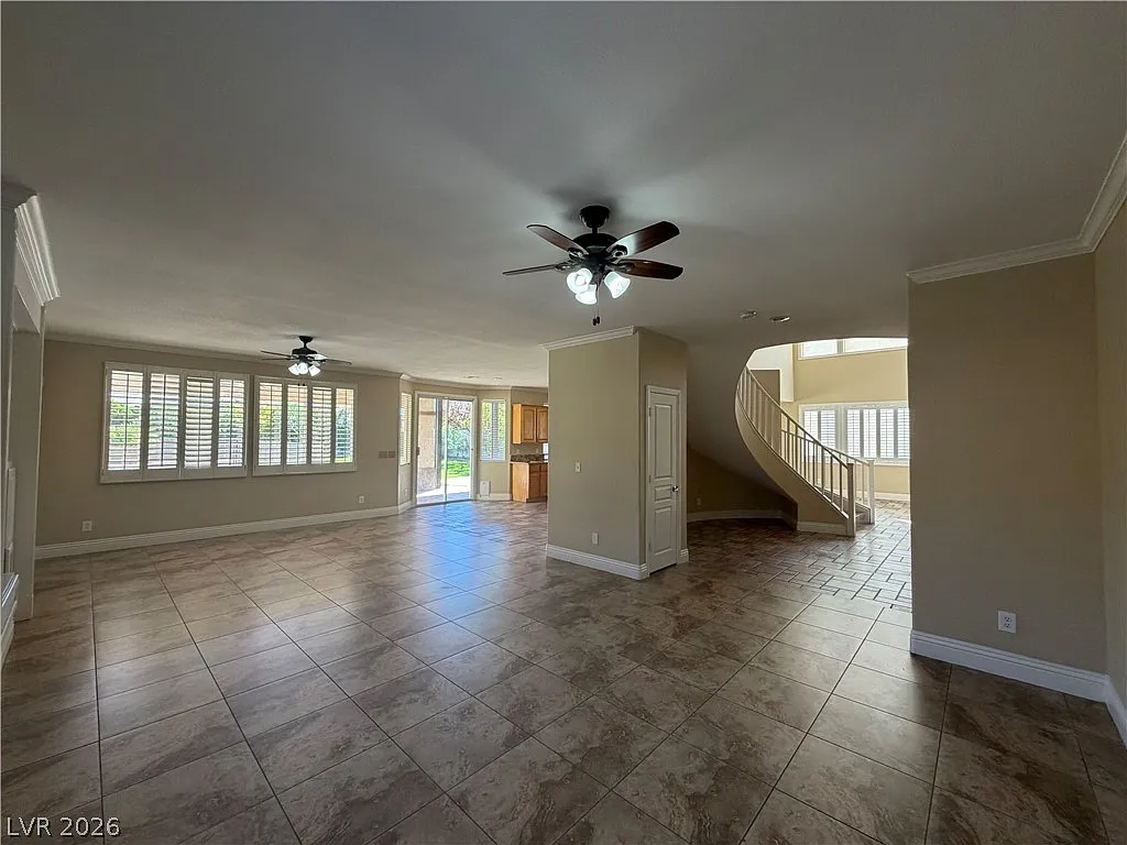 4 bed, 4.0 bath, 3514 sqft, $3,500 — Photo 3
