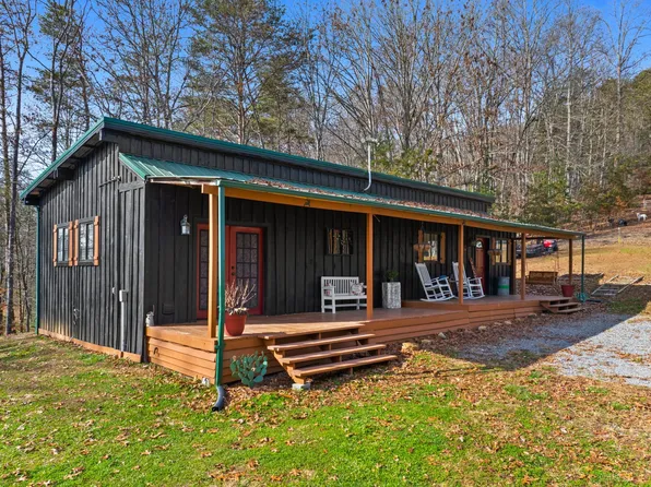 106 Barker Rd, Rogersville, TN 37857