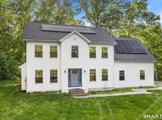 25 Spring Rock Rd, East Lyme, CT 06333