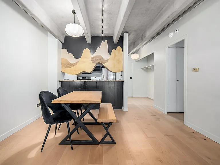 1265 Elizabeth St #305 — Photo 13
