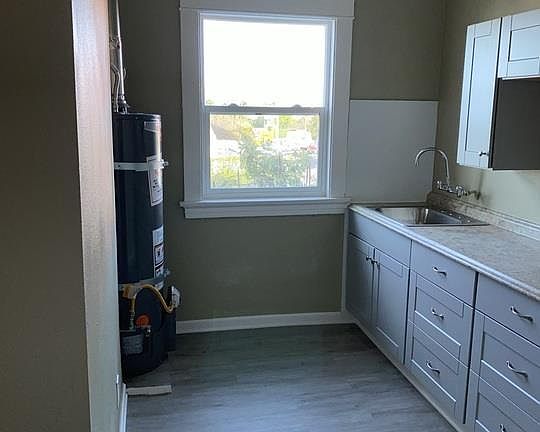2nd image of 3704 W Washington Blvd