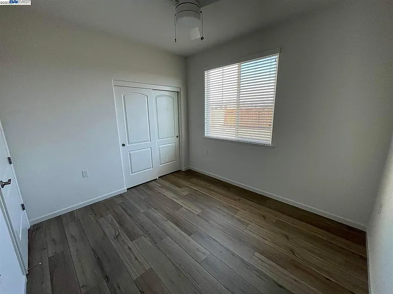 1920 Monroe Ct #3 — Photo 5