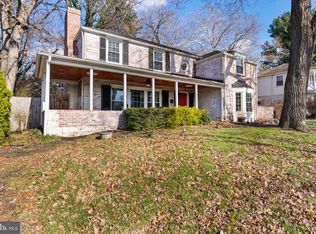 425 Country Club Rd, Camp Hill, PA 17011