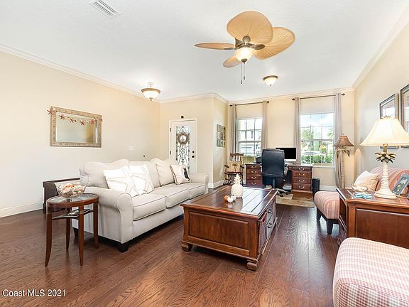 5th image of 3613 Gatwick Manor Ln