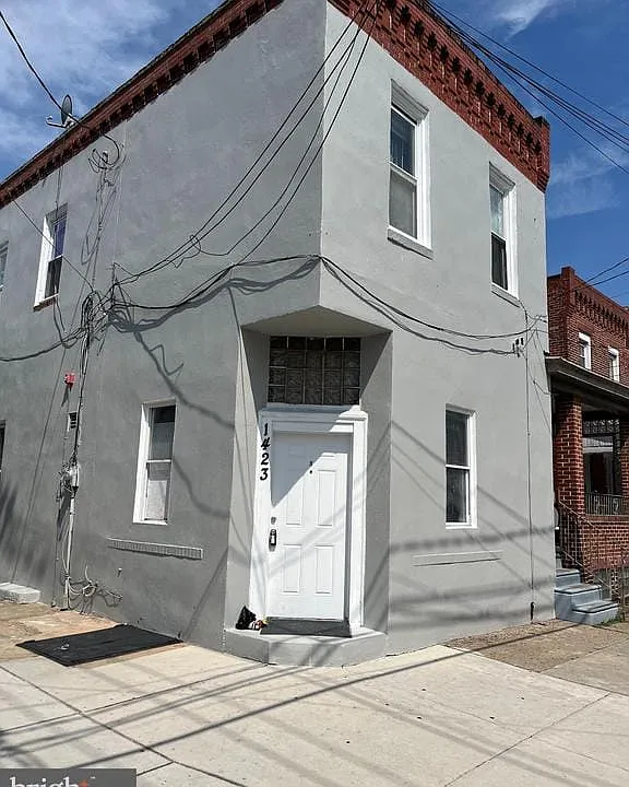 1423 S 10th St