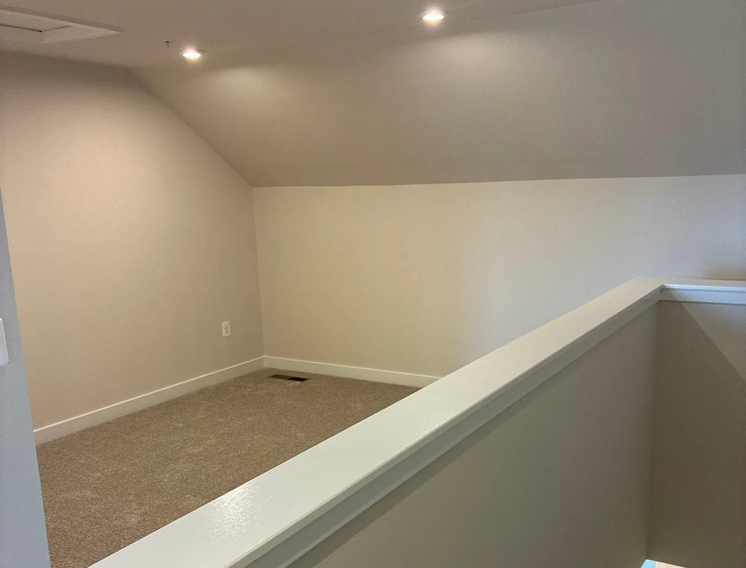4 bed, 4.5 bath, 2200 sqft, $3,650 — Photo 1