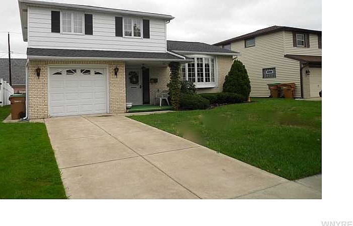 1st image of 38 W Cavalier Dr