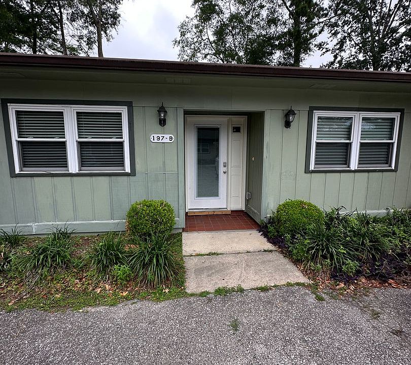 1st image of 197 Villas Ct SE Suite B